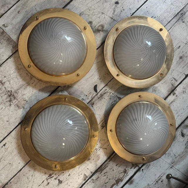 Luigi Caccia Dominioni 1970s Mid-Century Modern Gilded Metal and Murano Glass Ceiling or Wall Light For Sale - Image 4 of 15