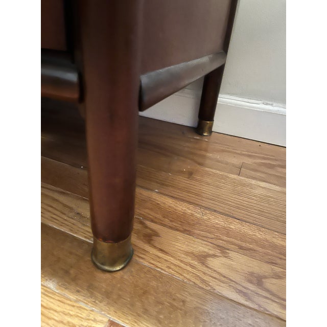 1950s Mid-Century Modern Wood Hutch / China Cabinet With Brass Hardware For Sale - Image 10 of 12