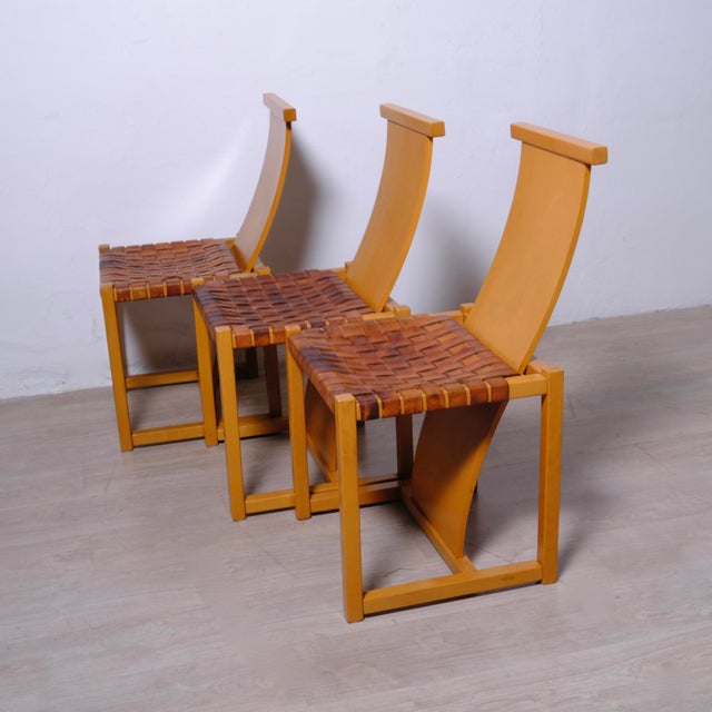 Modern Vintage Chairs in Beech and Leather by Alvar Aalto, 1960s, Set of 3 For Sale - Image 3 of 18