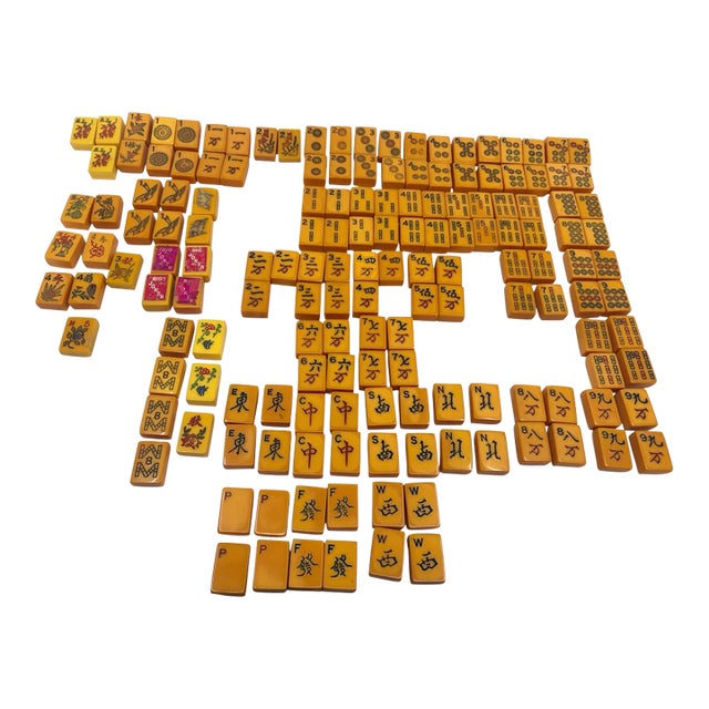 Vintage Bakelite Butterscotch Mahjong Tiles- A Set of 158 Pieces For Sale