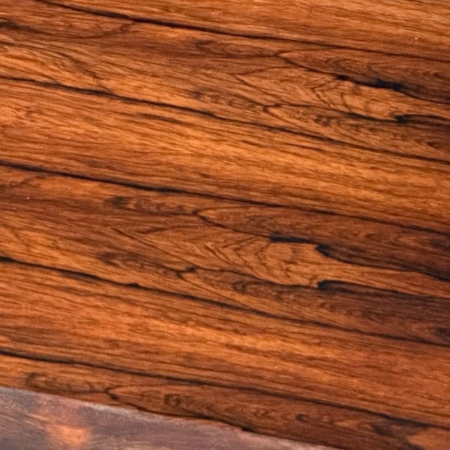 Wood Richard Young, Merrow Assoc. Rosewood and Chrome Bar Cart, 1970 For Sale - Image 7 of 7