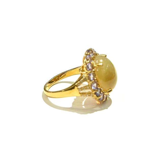 Bochic “Capri” Vintage Honey Opal & Tanzanite Ring — 18K Gold & Silver For Sale In New York - Image 6 of 11