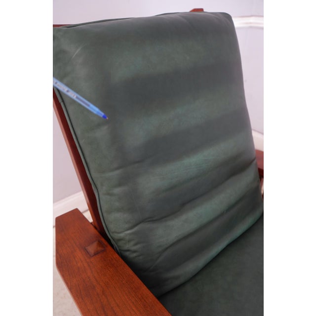 Stickley Mission Cherry Morris Chair & Ottoman For Sale - Image 10 of 18