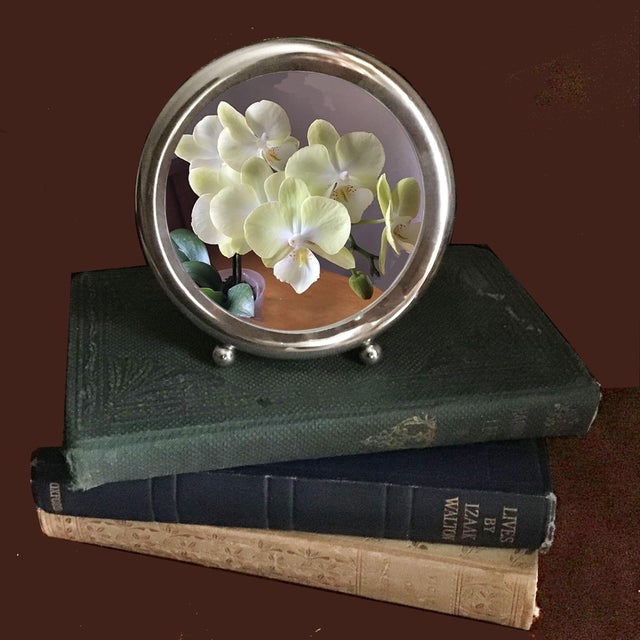 Vintage 1960’S Empire Sterling Silver Round Picture Frame Ball Feet and Blue Velvet Easel Back Delightful table Sterling...