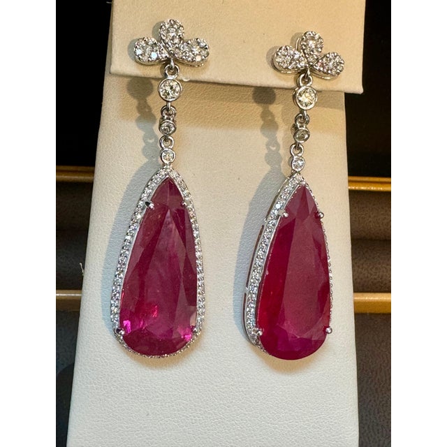 62 Ct Natural Pear Drop Pink Tourmaline & Diamond Cocktail Earring, 14 Kt Gold For Sale - Image 9 of 18