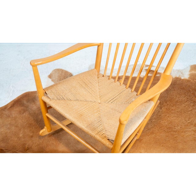 1960s Vintage Hans Wegner Model J16 Rocking Chair For Sale - Image 11 of 16