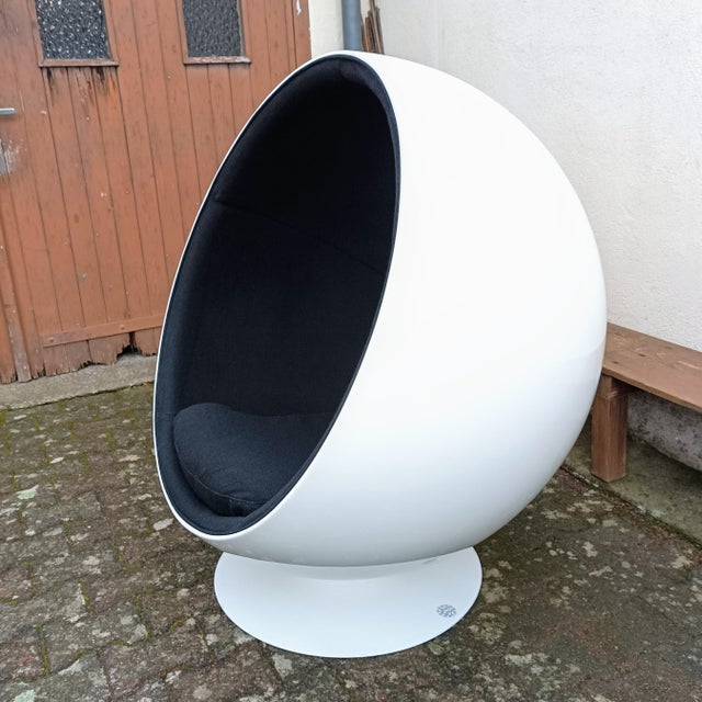Ball Chair by Eero Aarnio, 1963 For Sale - Image 6 of 13