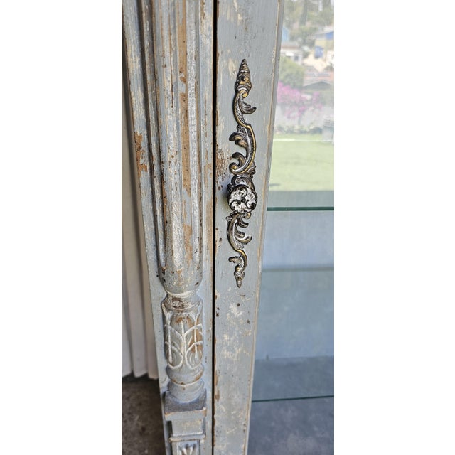 1930s Vitrine Cabinet, French Bluish Display Cabinet/ Case, Cracked / Peeling Finish For Sale - Image 4 of 18