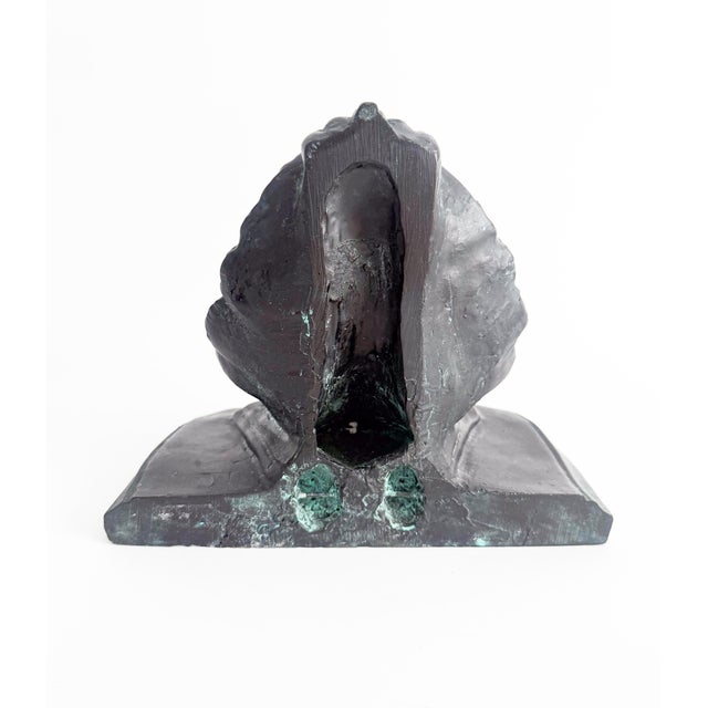 Shell Vintage Regency Rococo-Style Ornate Shell Wall Bracket Shelf For Sale - Image 7 of 8