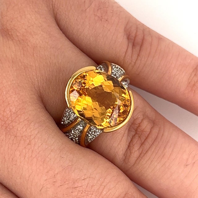 Vintage 10.50 Carat Oval Cut Precious Topaz & Curved Round Cut Diamond Ring in 1, Size 8 For Sale In Miami - Image 6 of 7