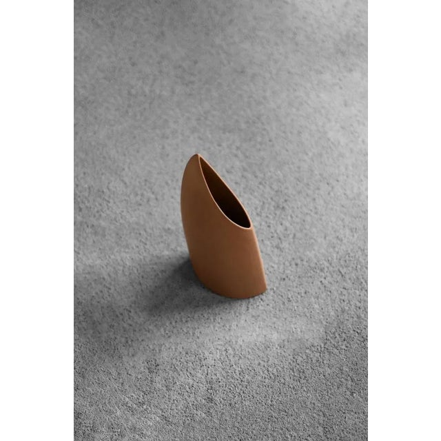 Mid-Century German Modern Stoneware Brick Red Vase from Asa Selection, 1980s For Sale - Image 4 of 9