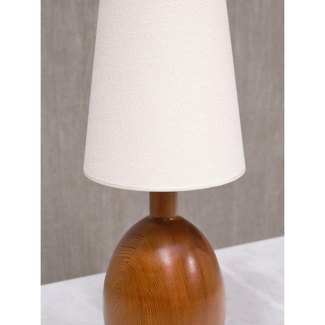 Organic Modern Oval Table Lamps in Pine from Markslöjd, Sweden, 1960s, Set of 2 For Sale - Image 6 of 13