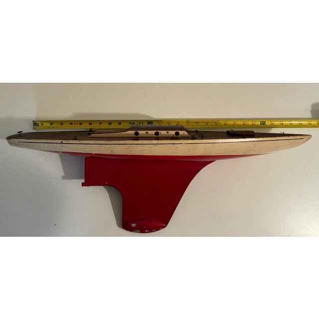 American Vintage Pond Sail Boat Yacht 28" Wood Hull Mid Century For Sale - Image 3 of 10