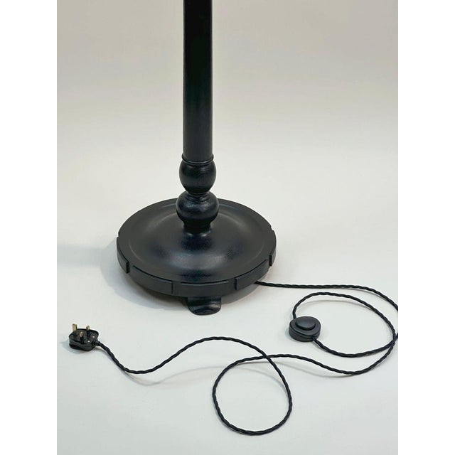 Black Victorian Carved Ebonized Oak Torchiere Floor Lamp, England, 1890s For Sale - Image 8 of 11