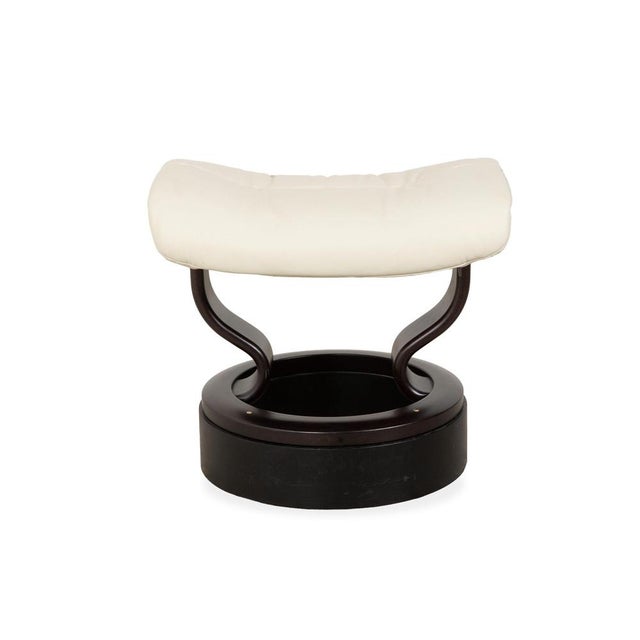 Set of Sunrise Leather Recliner Chair with Ottoman from Stressless For Sale - Image 16 of 18