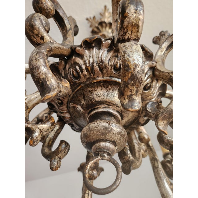 Vintage Louis XV Silvered Hand-Painted Carved Wood Eight-Arm Chandelier with Floral Motifs, Italy, 1920s For Sale - Image 11 of 18