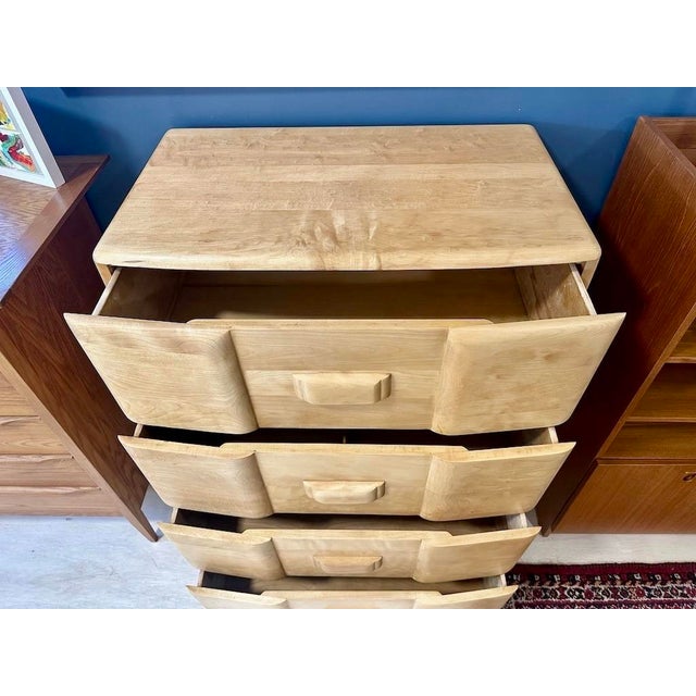 1950s Heywood Wakefield ‘Riviera’ Highboy Dresser For Sale - Image 9 of 11