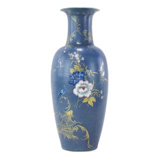 Vintage Hand-Painted Chinoiserie Vase With Blue Polychrome Flowers and Gilt Bird For Sale