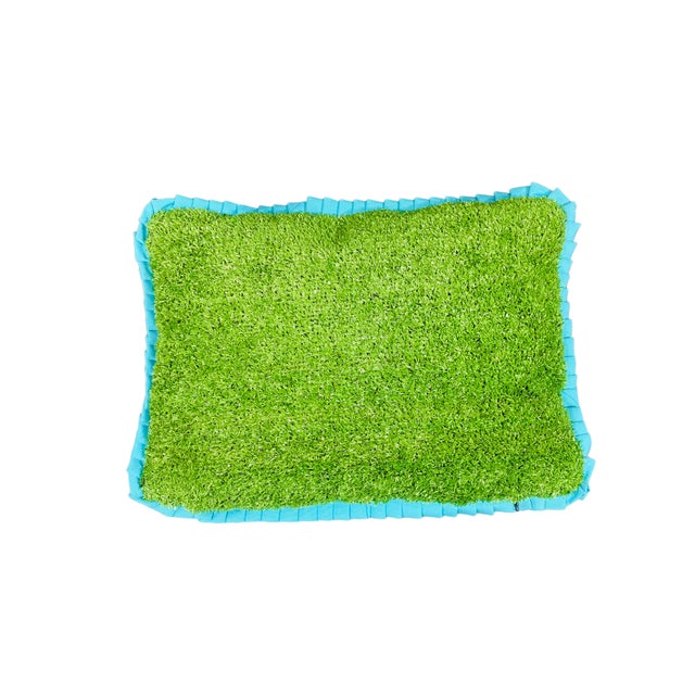 The Minted Monkey Turf Pillows - Artificial Turf Outdoor Pillows With Turquoise Ruffle Welting - Large Lumbar For Sale - Image 10 of 10