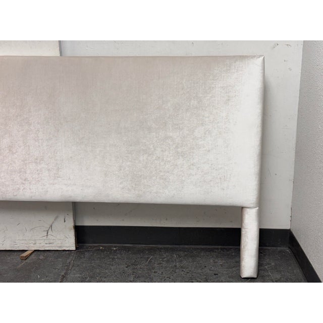 2020s California King Size Silk Velvet Headboard For Sale - Image 5 of 12