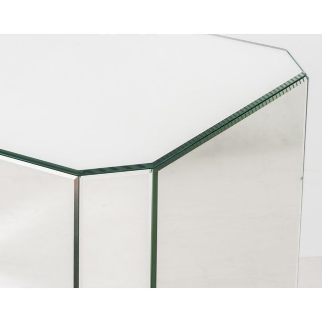 Late 20th Century Modern Mirrored Pedestal Tables, Pair For Sale - Image 5 of 6