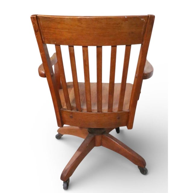 Gunlocke Antique Bank of England Jury Style Adjustable Swivel Oak Desk Chair C. 1920/40's For Sale - Image 4 of 7