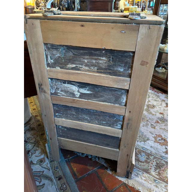 Early 20th Century Icebox For Sale - Image 4 of 11