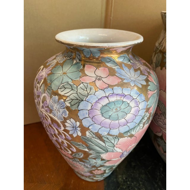 Chinoiserie 1970s Chinoiserie Pink & Teal Ceramic Vases- a Pair For Sale - Image 3 of 7