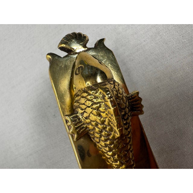 Vintage Hollywood Regency Solid Brass Koi Fish Hardware Cabinetry Knobs Hardware/Pulls, Set of 3 For Sale - Image 9 of 12