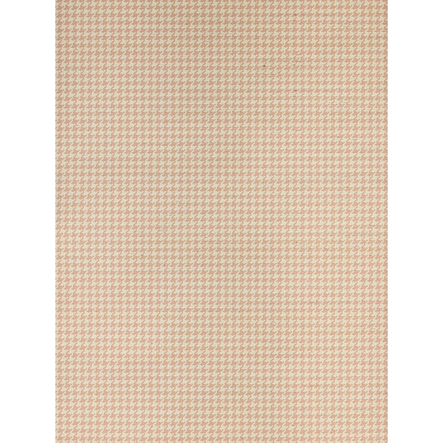 Our Houndstooth Sisal adds modern flair to the room with its graphic interpretation of a menswear motif, offered in 10...