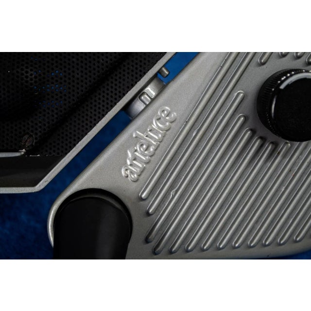 1970s Italian Model Ring A400 Table Lamp by Bruno Gecchelin for Arteluce, 1979 For Sale - Image 5 of 7