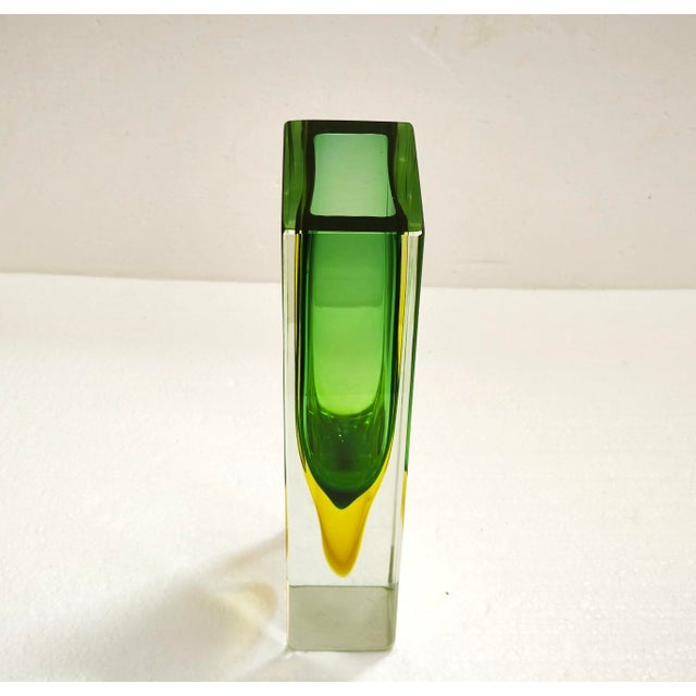 Green Large Vintage Rectangular Block Vase in Murano Sommerso, Italy, 1960s For Sale - Image 8 of 18