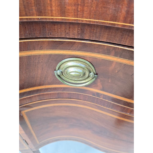 Mid 19th Century Mahogany Sideboard in the Style of George III For Sale - Image 14 of 18