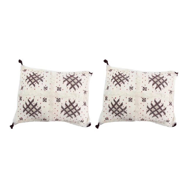 Handmade Moroccan Burgundy & White Wedding Pillows - A Pair For Sale