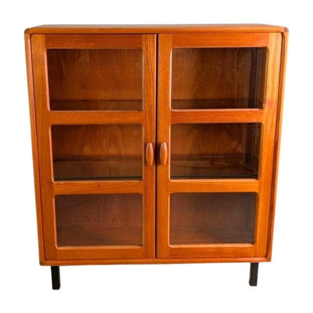 Mid-Century Sideboard in Teak from Dyrlund, 1960s For Sale - Image 9 of 9
