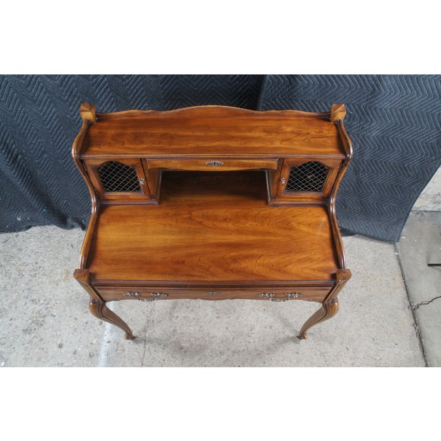 Wood Late 20th Century National Mt Airy French Provincial Louis XV Walnut Writing Desk W Mirror & Light For Sale - Image 7 of 15