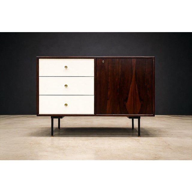 Sideboard in Rosewood & Formica, Geraldo de Barros for Unilabor, Brazil, 1950s — Lot 185 For Sale In New York - Image 6 of 16