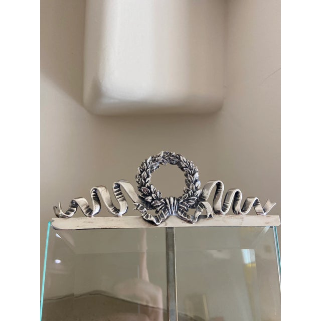 This elegant pair of Ciardini Italian 925 sterling silver picture frames is a sophisticated addition to any space. Each...