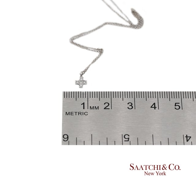 18k(750) White Gold Natural Diamond Cross Pendant Necklace With Chain For Sale - Image 10 of 10