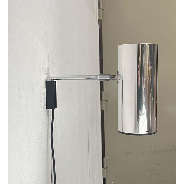 Mid-Century Modern German Space Age Minimalist Swivel Wall Lamp from Staff Leuchten, 1960s For Sale - Image 6 of 18