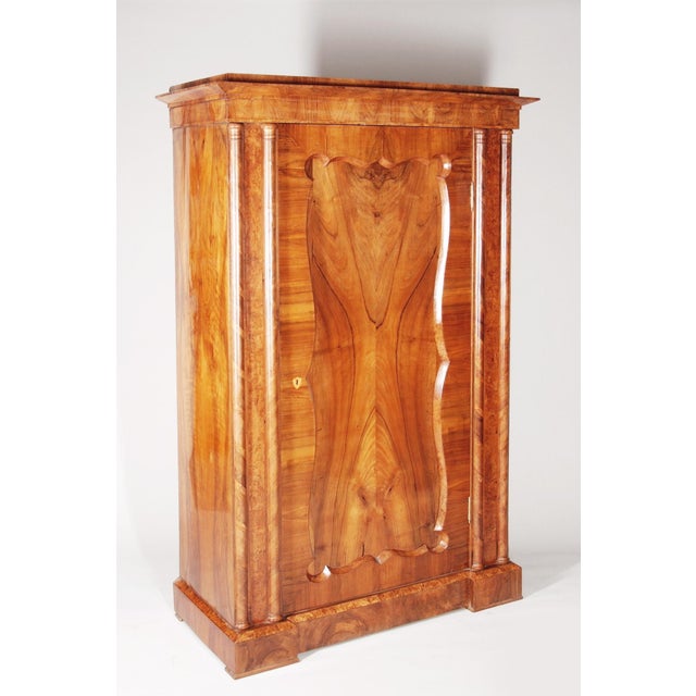 Biedermeier Cabinet in Walnut Veneer, Austria, 1840s For Sale - Image 9 of 9