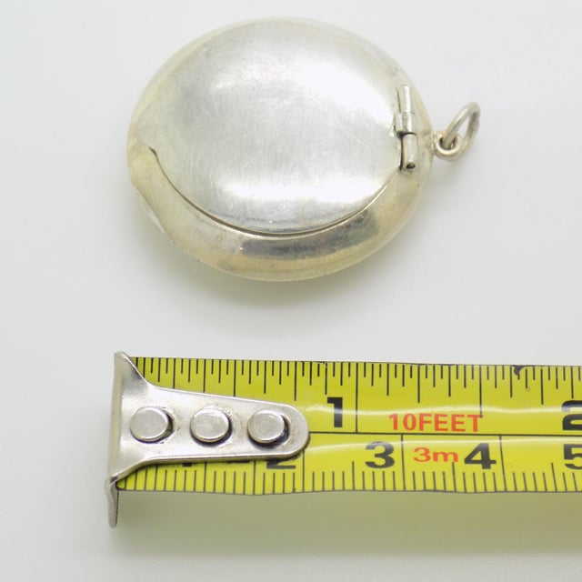 Vintage Italian Handmade Genuine Sterling Silver 925 Pill Snuff Trinket Box, 1970s For Sale - Image 12 of 13