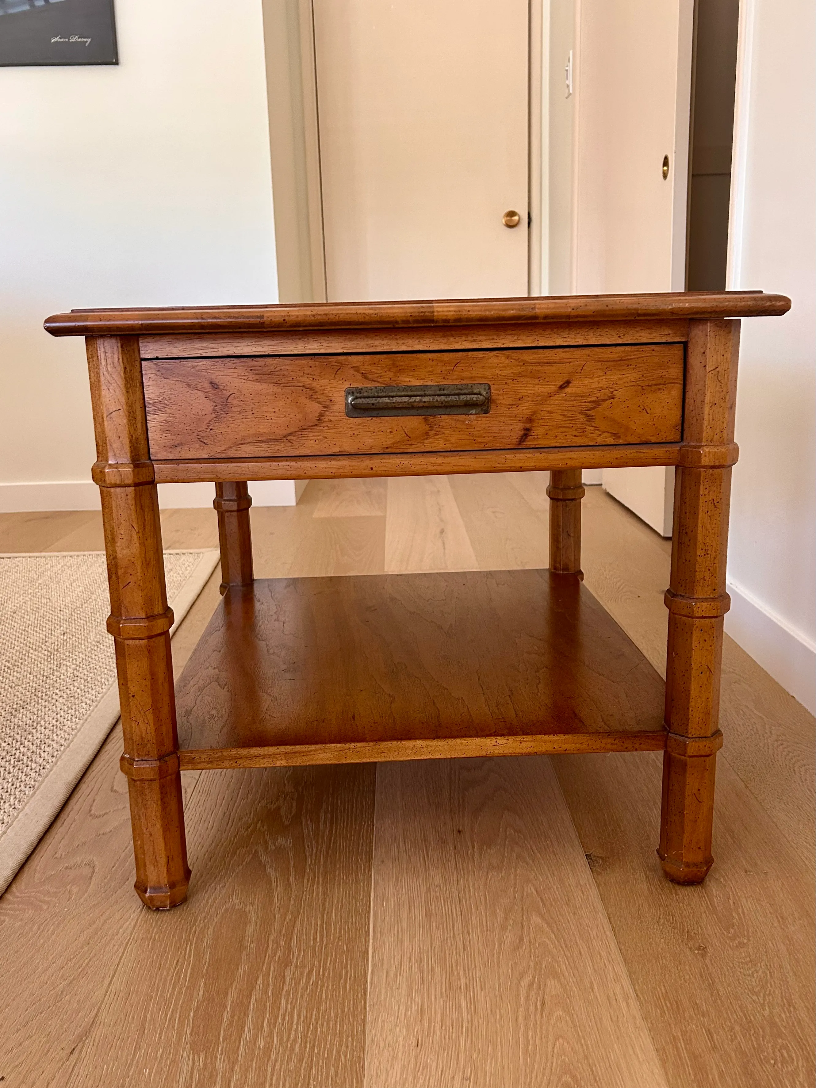 1970s Vintage Drexel Heritage End Table/ Nightstand | Chairish