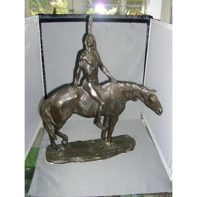 Charles Humphriss (1867 - 1934) Bronze of an American Indian - active during the Theodore Roosevelt Era. Humphriss bronzes...