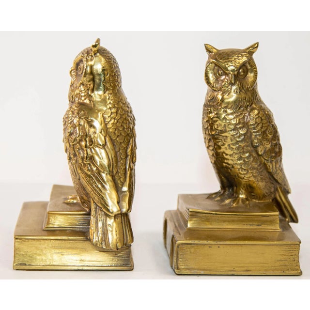 Vintage Cast Brass Owl Figurine Sculpture Bookends Mid-Century Modern a Pair. Detailed Pair of solid brass book ends in...