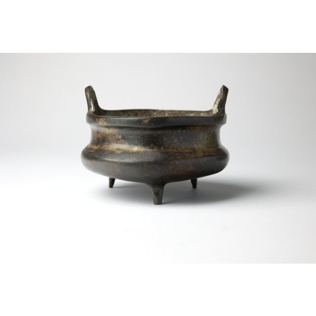 Chinese Chinese Bronze Tripod Censer With Loop Handles, Apocryphal Xuande Mark, 19th–20th Century For Sale - Image 3 of 8