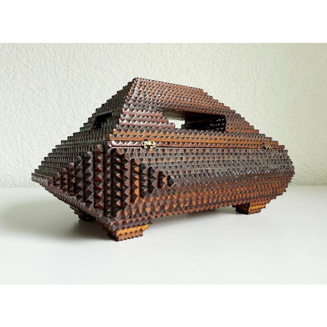 Antique Tramp Art Pyramid Footed Box, Early 20th Century For Sale - Image 4 of 12