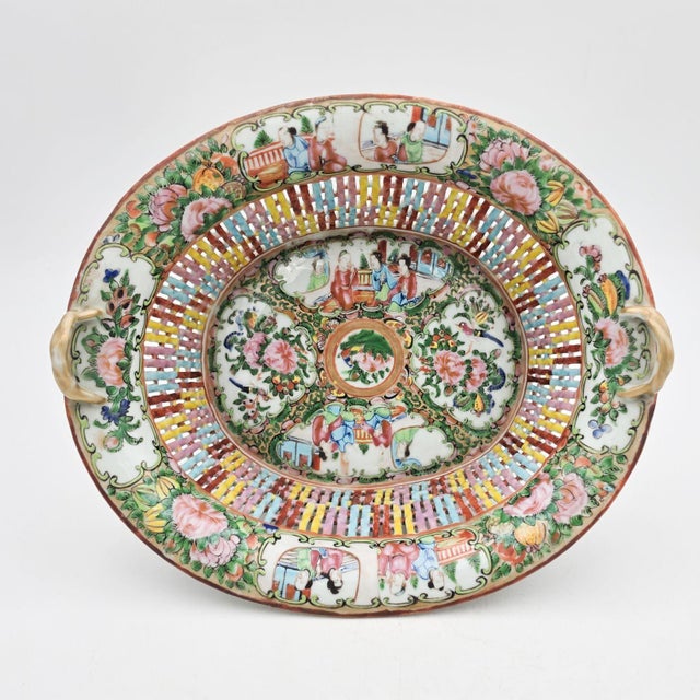 Rose Medallion Chestnut Basket China c.1880 For Sale - Image 9 of 14