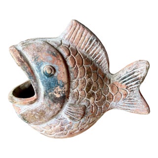 Rustic Chic Late 20th-Century Barro Rojo (Red Clay) in or Out of Doors Wide-Mouth Fish Planter, Mexico For Sale