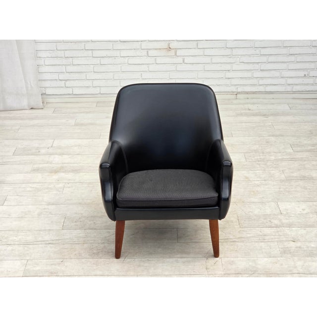 Black Danish Armchair in Artificial Leather and Teak Wood Legs, 1970s For Sale - Image 8 of 18